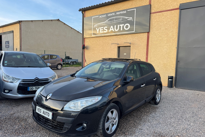 RENAULT MEGANE III BERLINE